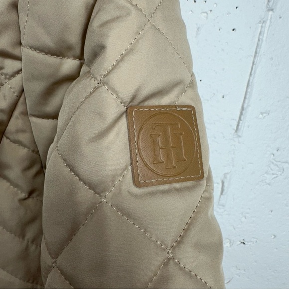 Tommy Hilfiger Women's Size Medium Beige Diamond Quilted Barn Jacket - Picture 6 of 16